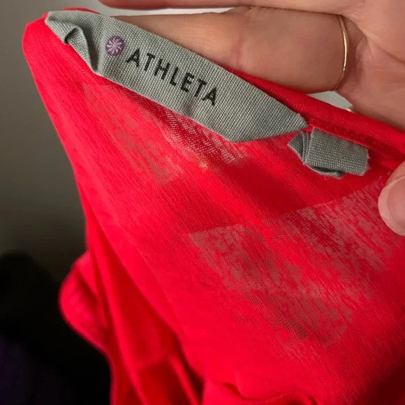 Athleta Layered Tank Top - Picture 2 of 4